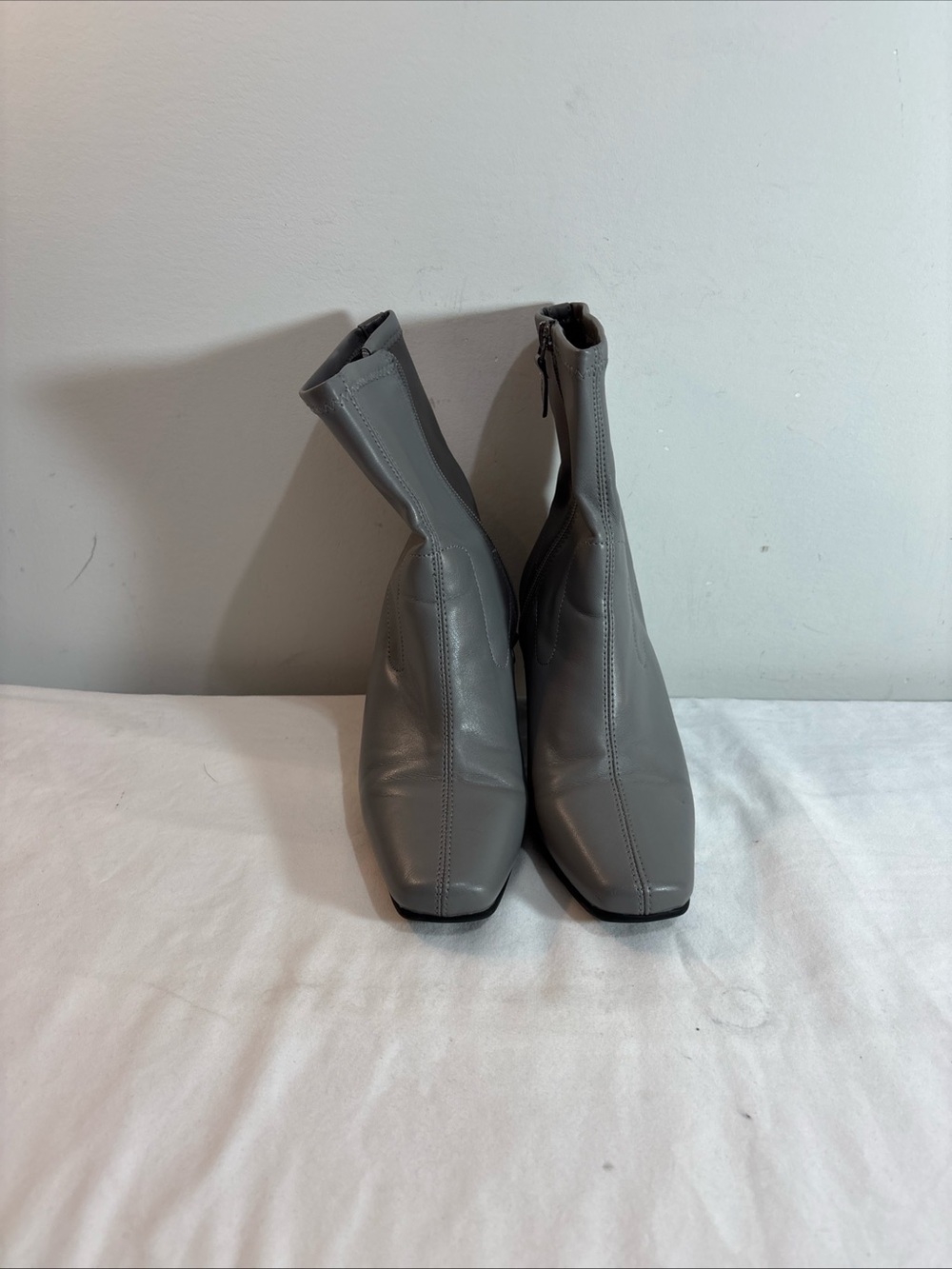 Aerosoles Women’s Grey Square-Toe Ankle Boots 9/5